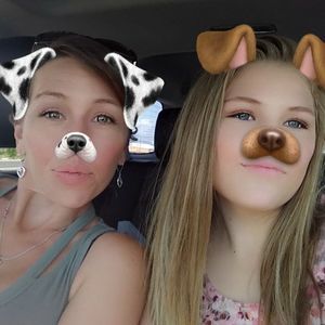 Meet your Posher, Alicia